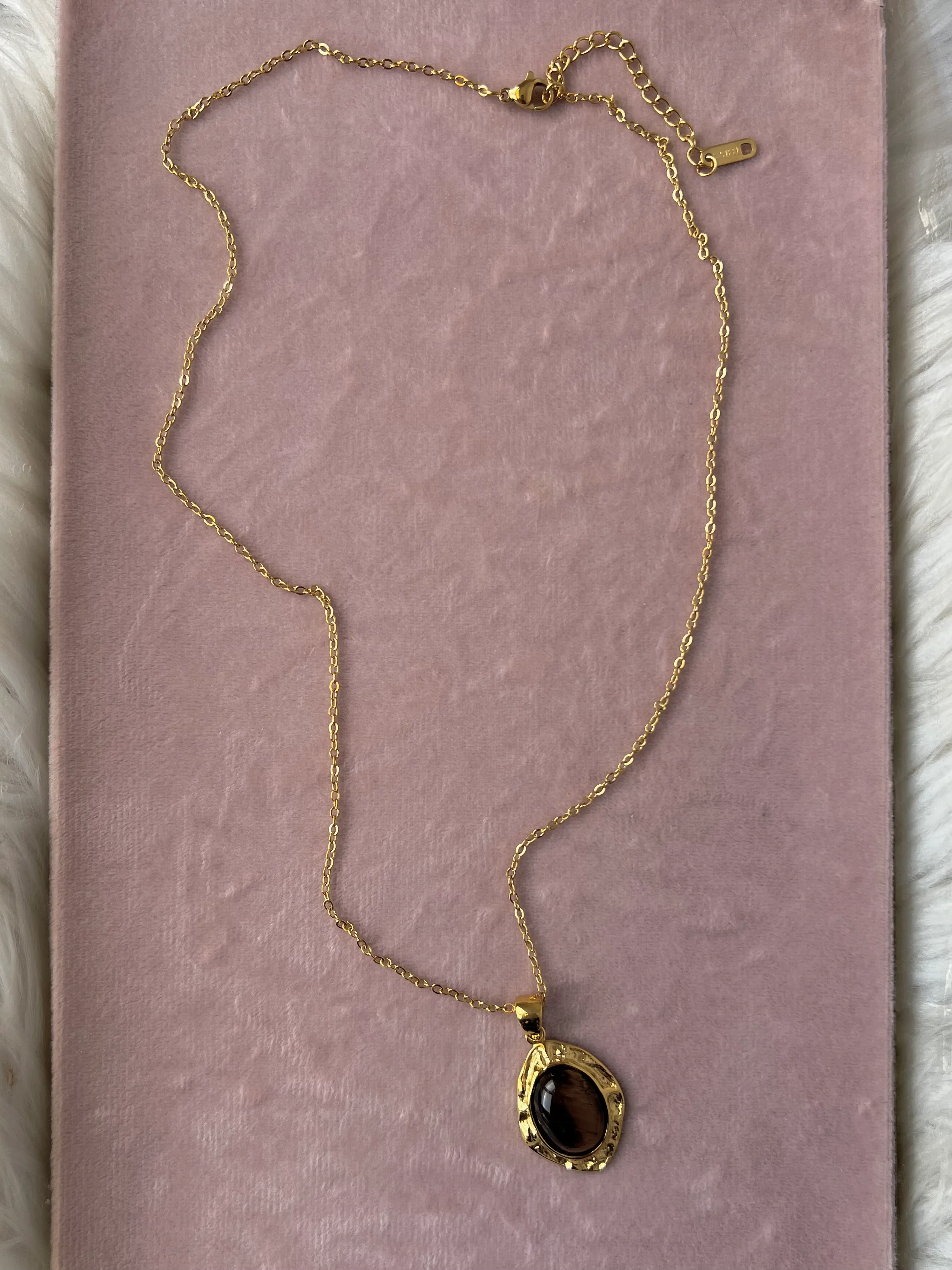 The Sienna Tiger’s Eye Necklace – Water & Tarnish Resistant - Image 2